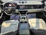 Porsche Cayenne GTS 2025